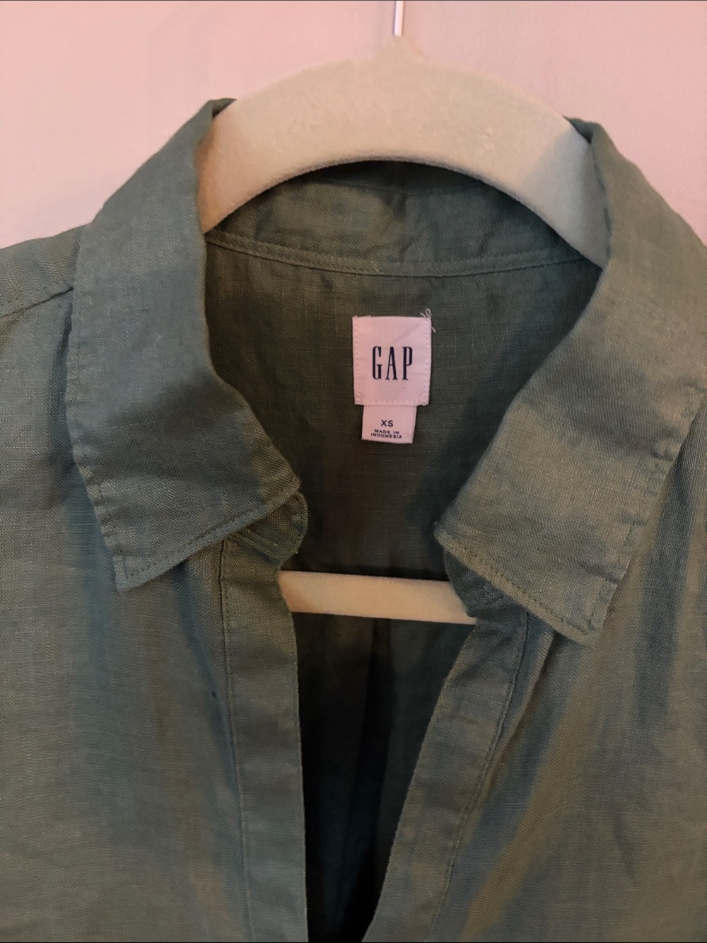 GAP Olive Green Women's Split V-Neck Tunic - Picture 2 of 5